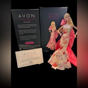 NIB COLLECTIBLE Avon Barbie Rose Splendor Doll is a stunning pink and cream gown
